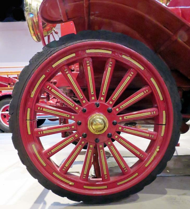 1915 brockway chemical and hose truck 13