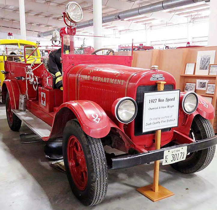 1927 reo speed chemical   hose wagon 3