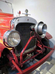 1927 seagrave  standar  fire engine 2