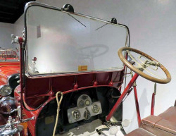 1928 seagrave city service ladder truck 3