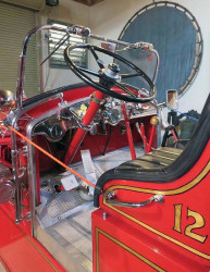1935 mack  2 