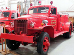 1941 chevrolet 500 gal pumper 3