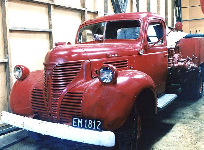 1942 fargo  2 