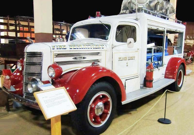 1947 Mack Light Wagon