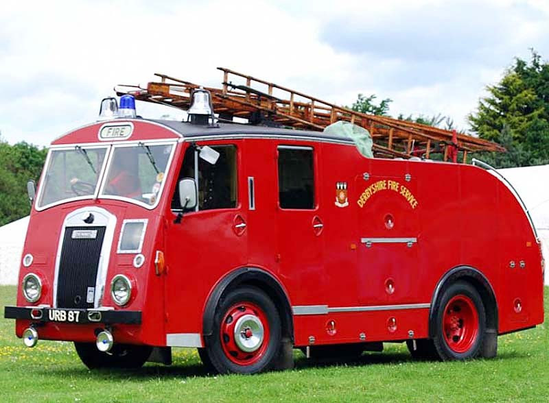 1954 dennis f8 water tender