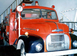 1954 ford f.d.