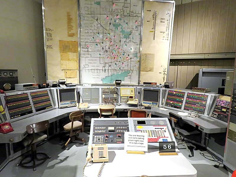 1956 1982 phoenix fire dept. alarm room system
