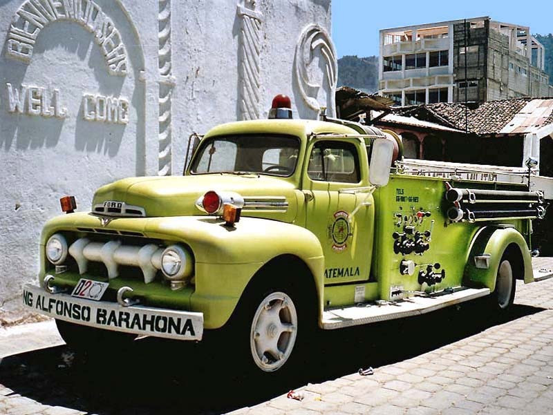 1956 ford  4 