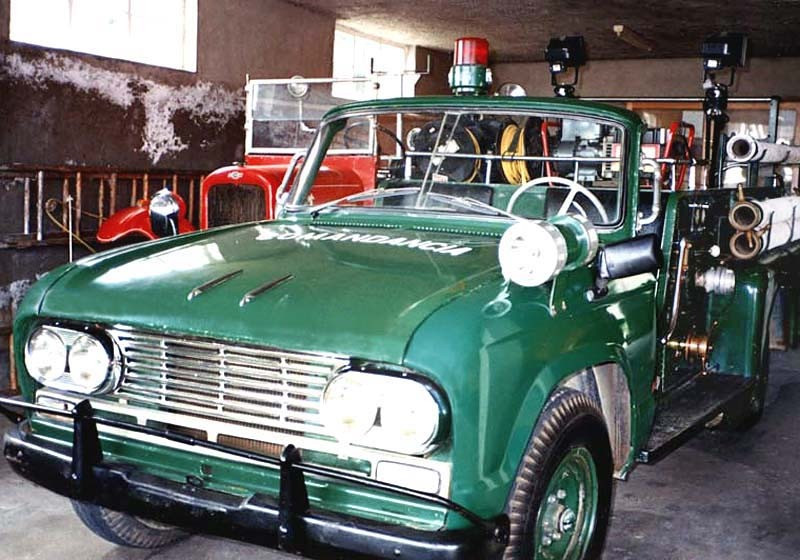 1961 nissan junior