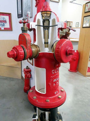 hydrant 4