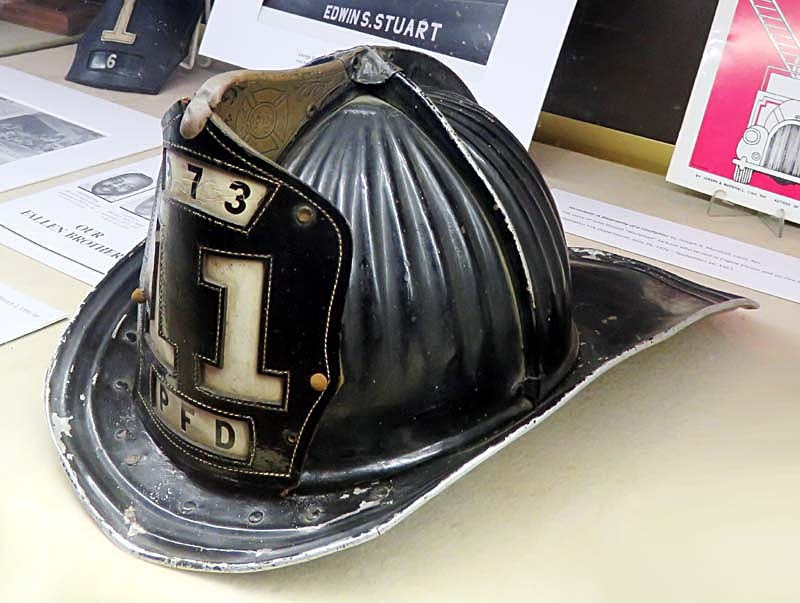 fire helmet  11 pfd 2