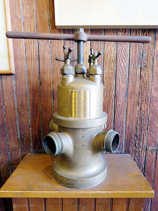 fire hydrant 1 800  