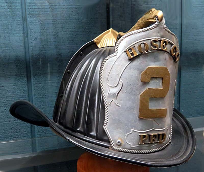 fire helmet 8